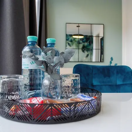 Homely 6 - Your Comfortable Self-check-in In Apartment