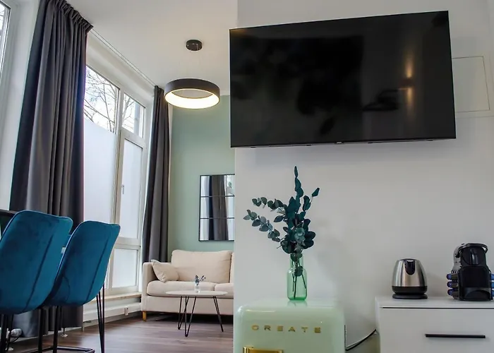 Homely 6 - Your Comfortable Self-check-in In * Μόναχο