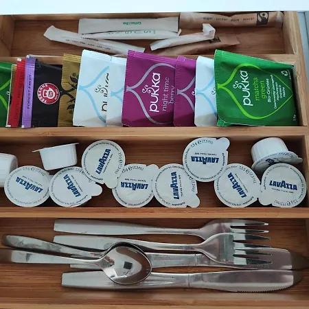 Homely 6 - Your Comfortable Self-check-in In München